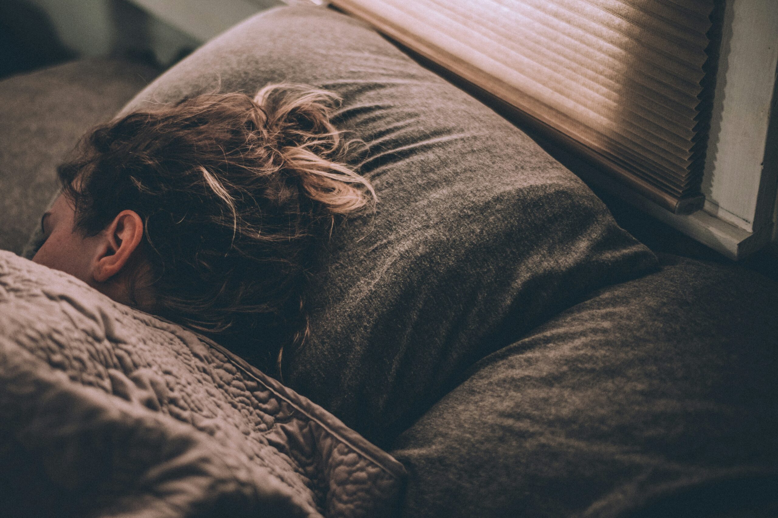 New type of ‘body clock’ depression identified in 1 in 4 patients – Expert Reaction